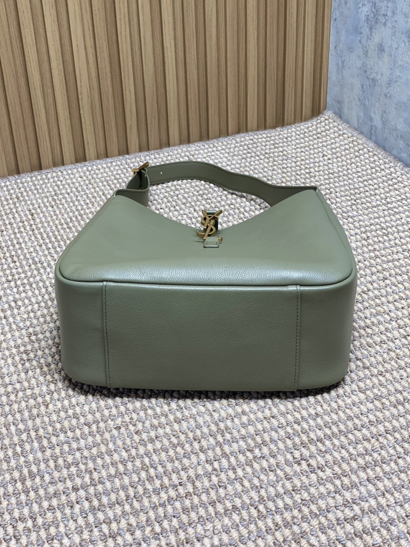 Y51 hobo bags